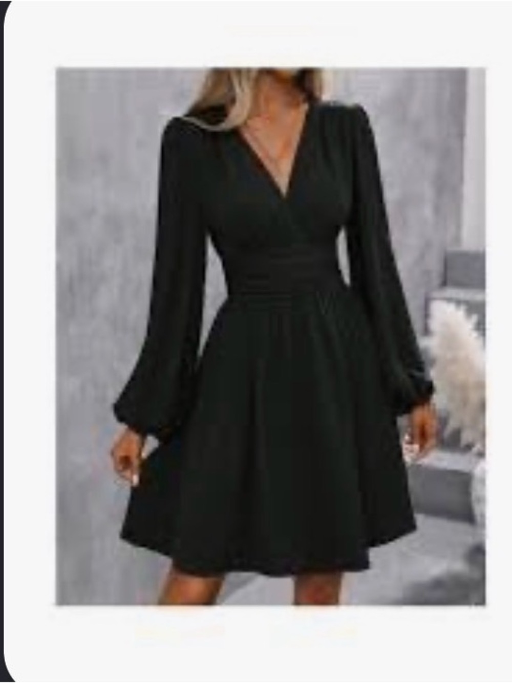 NWT Black Plunge Neck Bishop Sleeve Cocktail dress Fri sale🌺